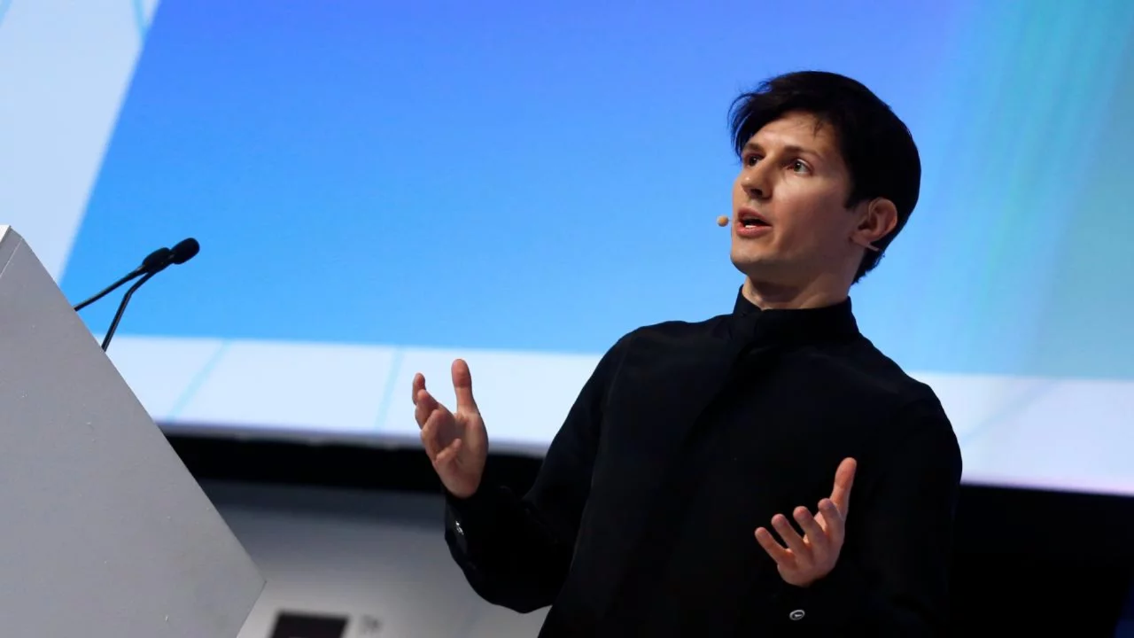 Telegram CEO'su Durov'dan dikkat &ccedil;eken iddia: "Beni sans&uuml;r&uuml; reddettiğim i&ccedil;in ter&ouml;rist ilan ettiler"