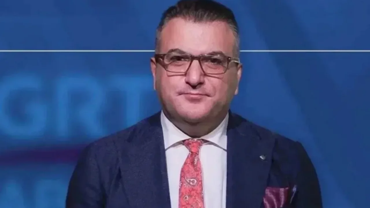 Son dakika! &Uuml;nl&uuml; gazeteci g&ouml;zaltına alındı...