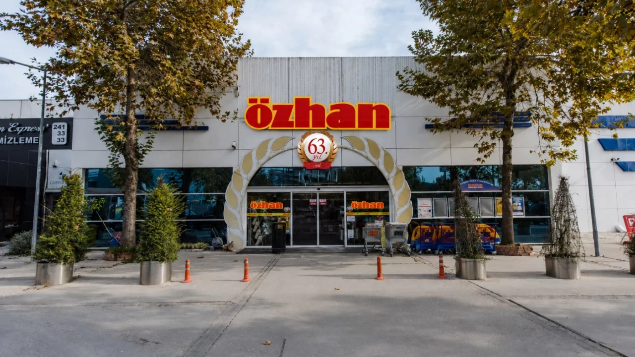 Özhan Market yine indirimlerle "dolu" 
