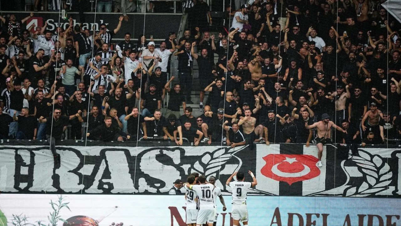 Beşiktaş Midtjylland'ı ge&ccedil;ti! Italiano tarihe ge&ccedil;ti