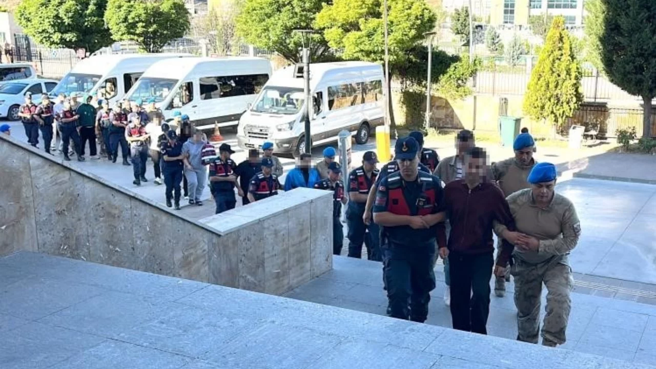 Eski belediye başkanına yönelik soruşturmada yeni gelişme: 9 şüpheli tutuklandı