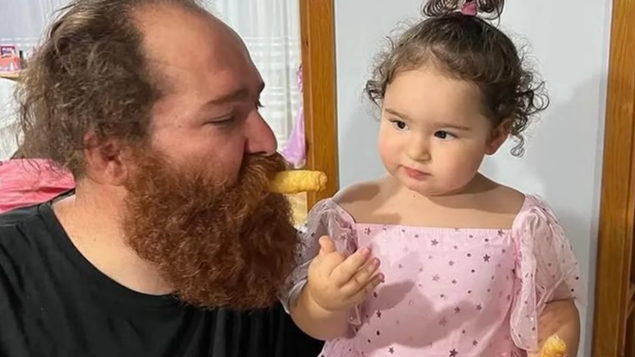 MasterChef şampiyonu Eren Kaşık&ccedil;ı'nın mezarında y&uuml;rek yakan detay!