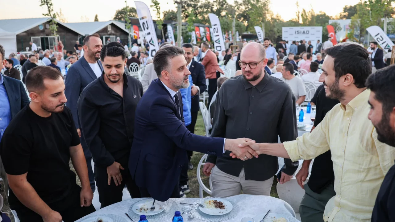 Başkan Vekili Şahin Biba: "Bursa &uuml;retimle g&uuml;&ccedil;leniyor"
