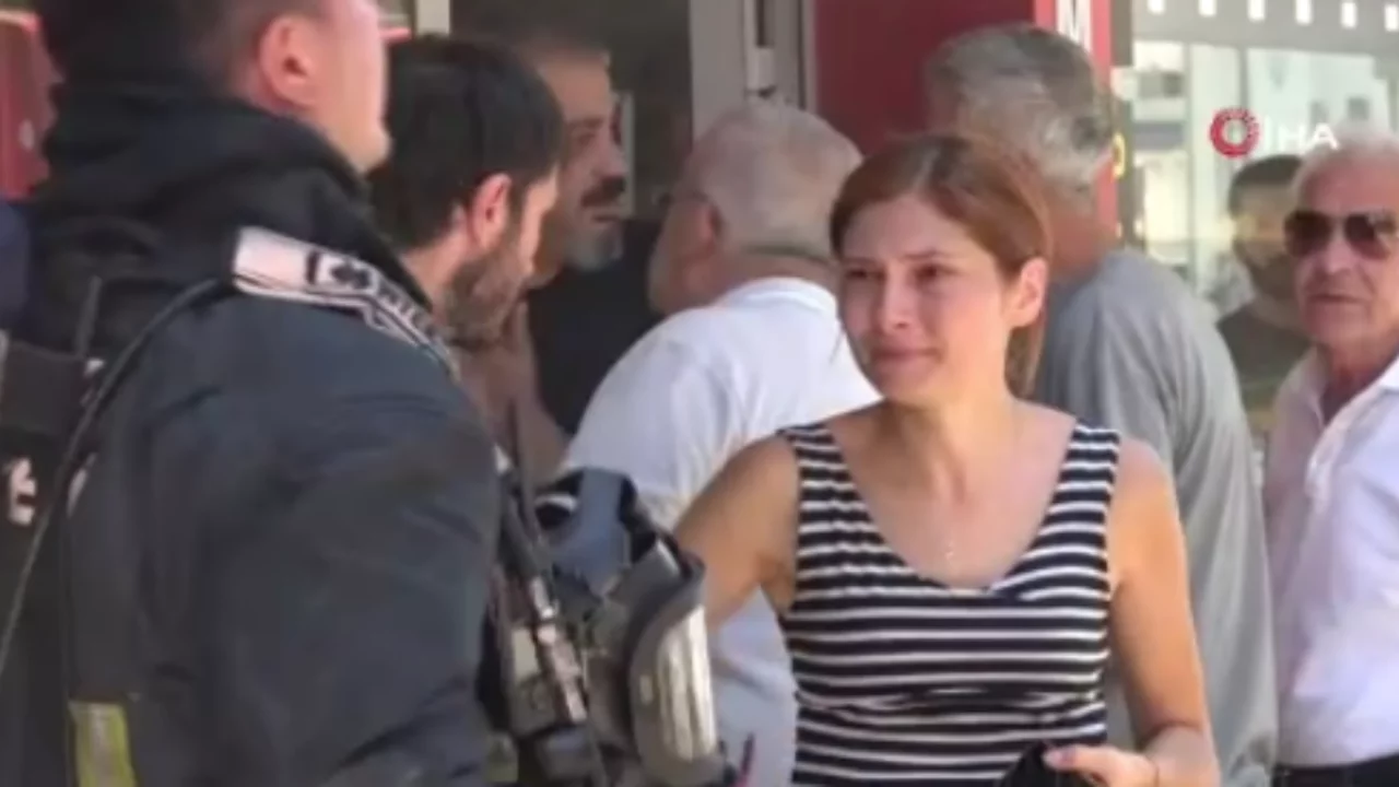 Baba istemeden oğlunun iş yerini yaktı!