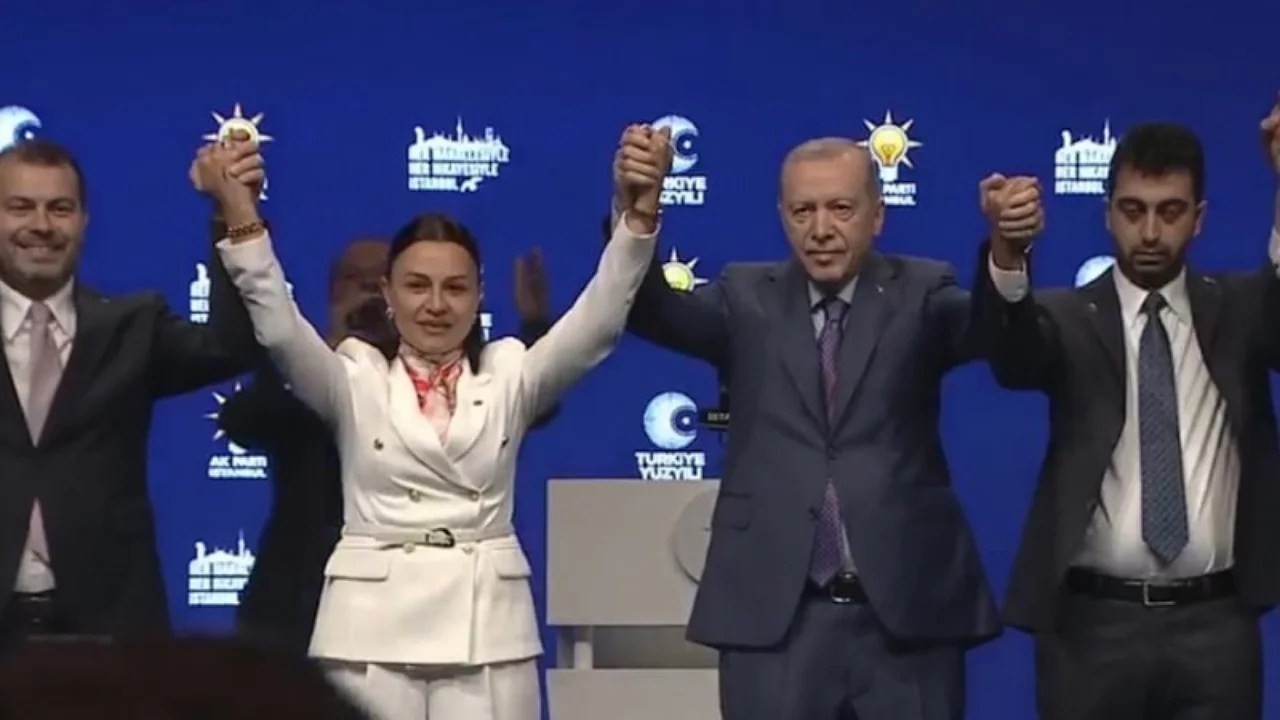 3 CHP'li belediye, AK Parti'ye katıldı