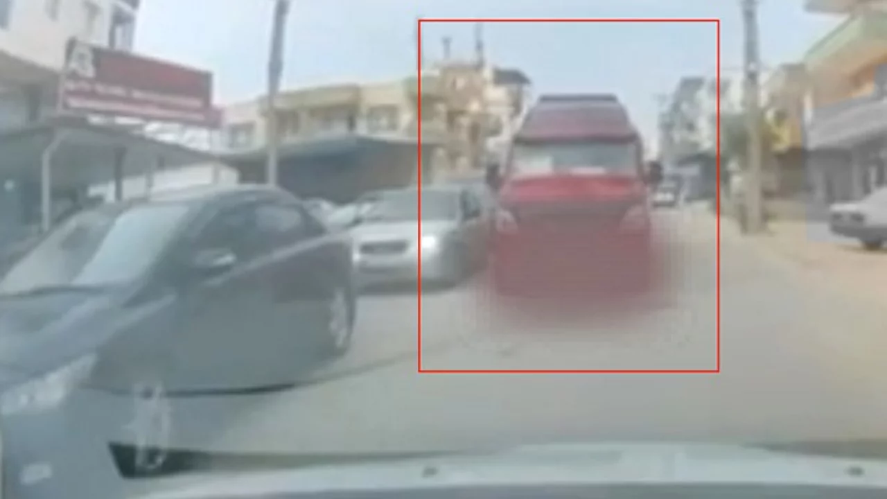 Ters şeritte tehlikeli yolculuk! Ehliyetine ge&ccedil;ici olarak el konuldu