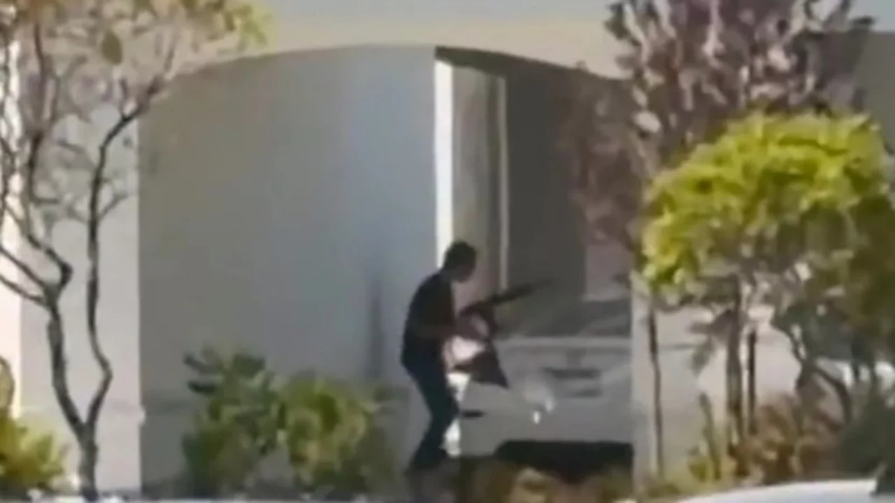 Restorana silahlı saldırı: En az 3 kişi &ouml;ld&uuml;, 2 kişi yaralandı