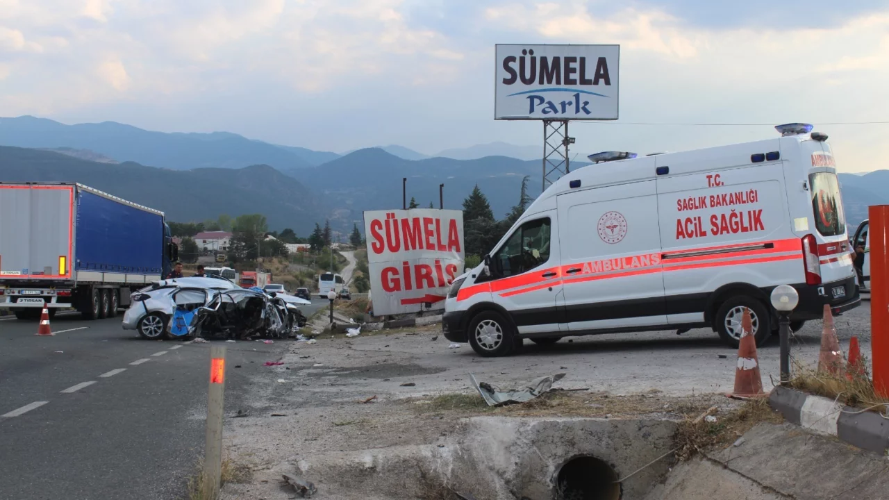 Kontrolden çıkan otomobilde acı bilanço: 2 kişi hayatını kaybetti