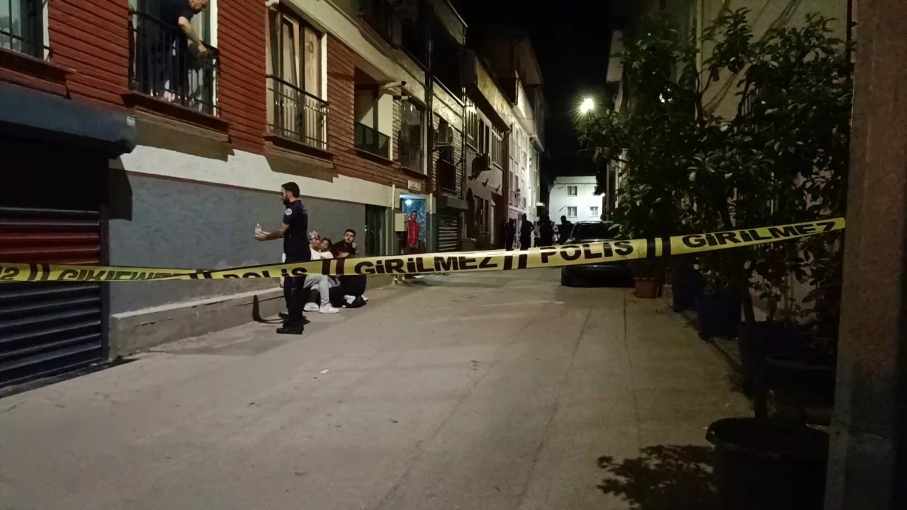 Gece yarısı Bursa'da korkun&ccedil; olay: Hamile kadın balkondan d&uuml;şt&uuml;