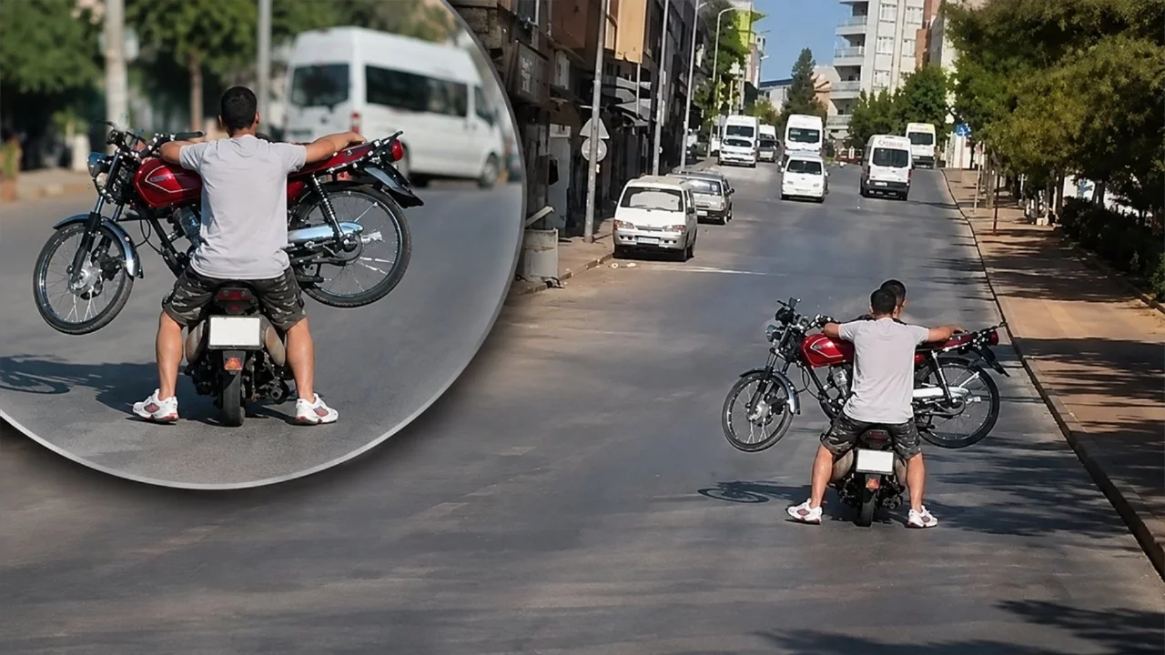 Gaziantep'te akılalmaz görüntü! Motosiklet üzerinde motosiklet taşıdılar 