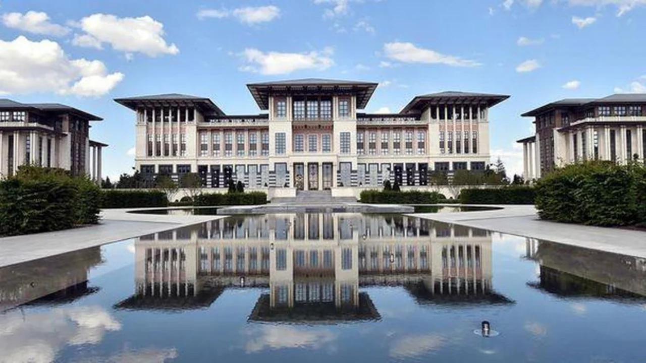 Y&uuml;ksek Askeri Şura (YAŞ) ne zaman toplanacak? Y&uuml;ksek Askeri Şura'da hangi kararlar alınacak, hangi komutanlar terfi edecek?