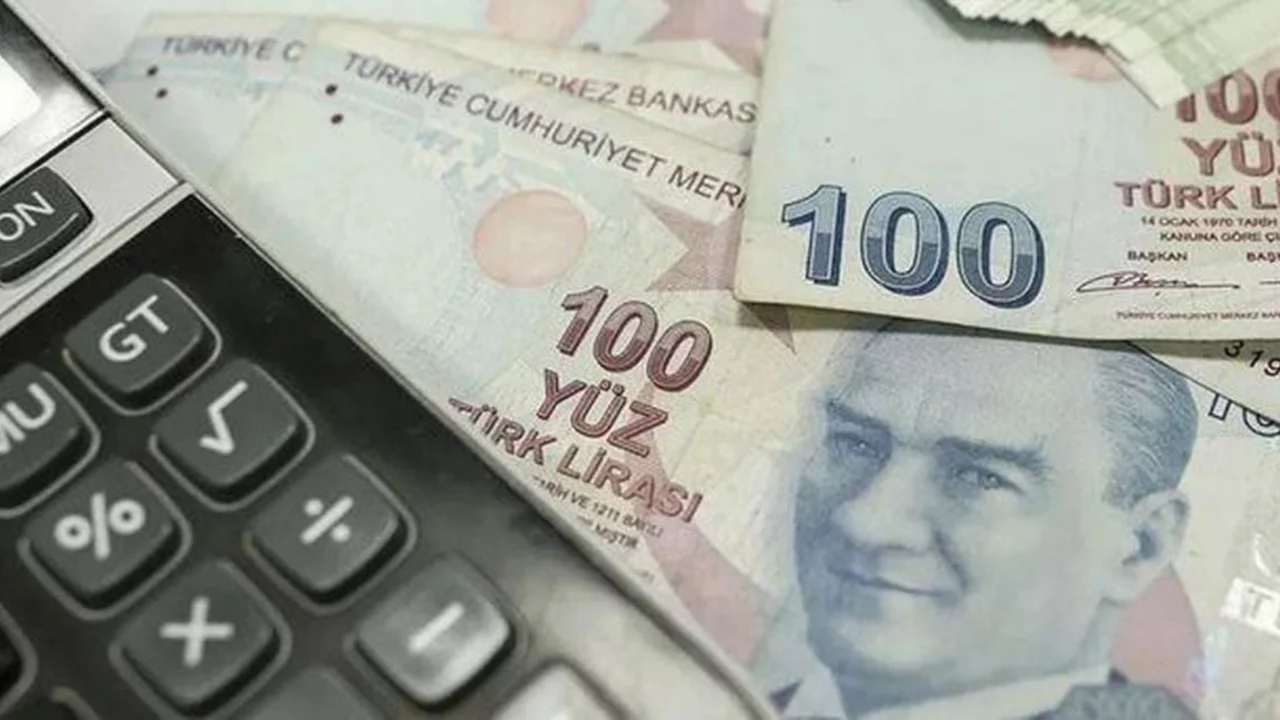 Emekli farkları ne zaman yatacak? SSK, Bağ-Kur zam farkı hangi tarihte hesaplara yatacak? En d&uuml;ş&uuml;k emekli maaşı zam farkları ne zaman yatacak?