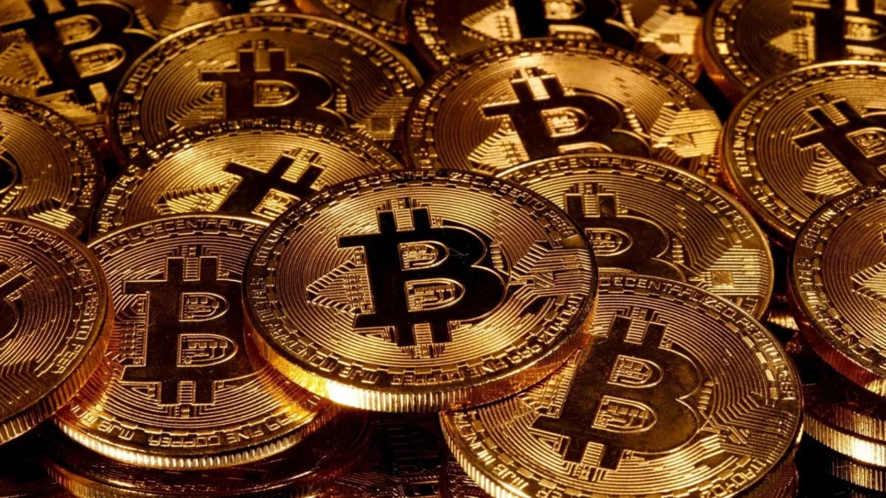 Bitcoin imparatorluğunda yeni d&ouml;nem: Strategy BTC satmaya devam ediyor