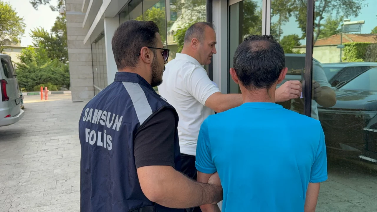 Kumsalda g&uuml;neşlenen kadına cinsel taciz iddiasıyla g&ouml;zaltına alındı