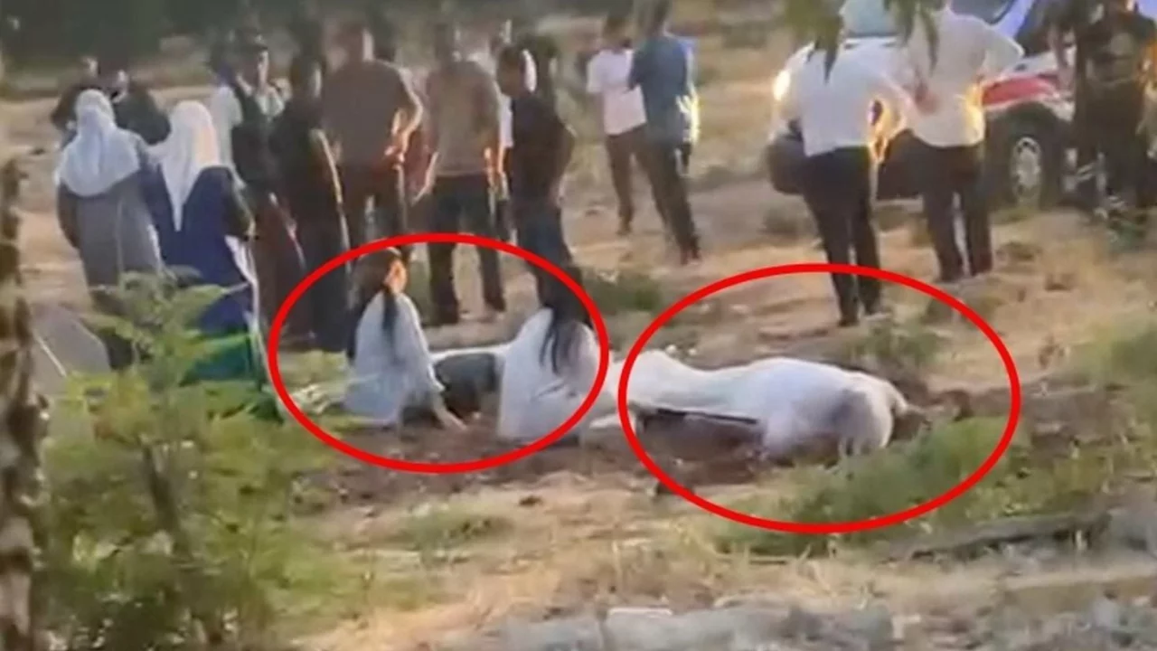 Mezarlık katliamında gelişme! Tetiği &ccedil;ekenlerin ailesinden &ccedil;ağrı var