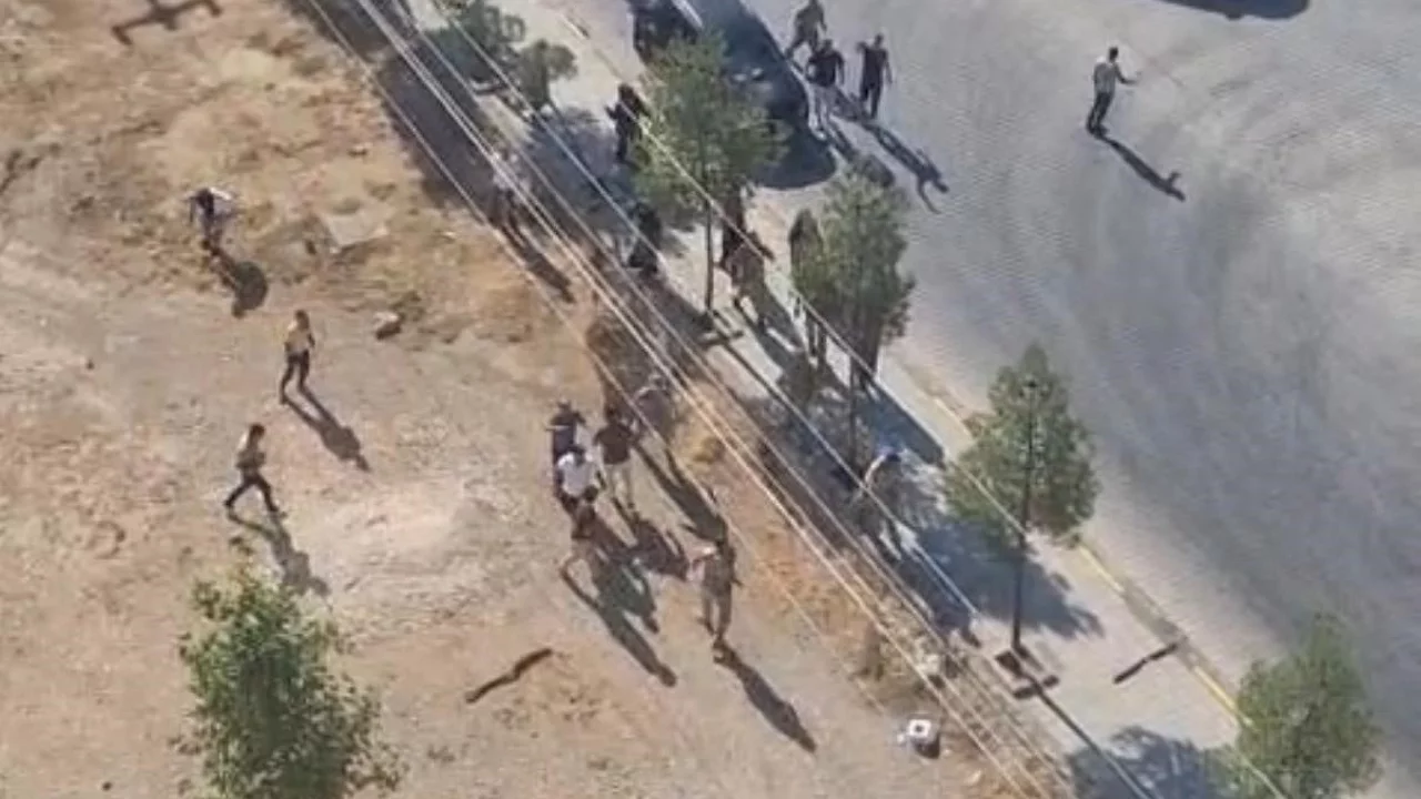 Arazi kavgası jandarma kapısına kadar taşındı