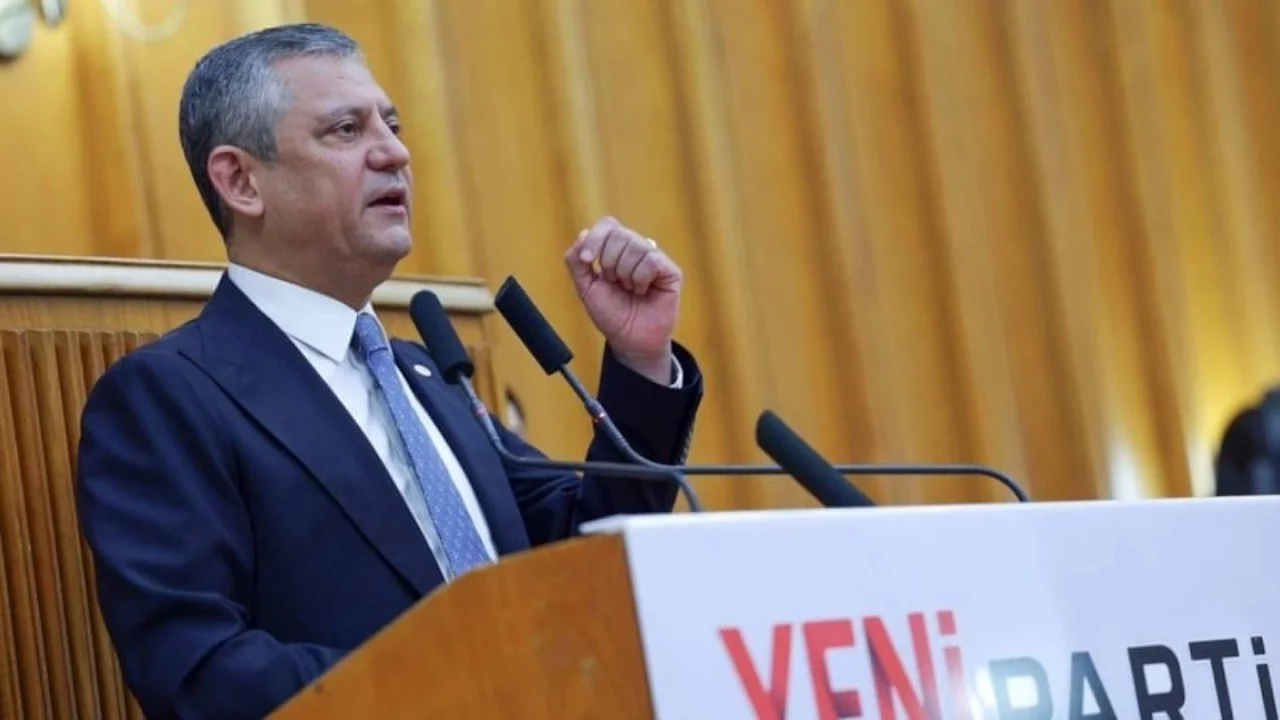 &Ouml;zg&uuml;r &Ouml;zel i&ccedil;in dokunulmazlığının kaldırılması talep edildi!