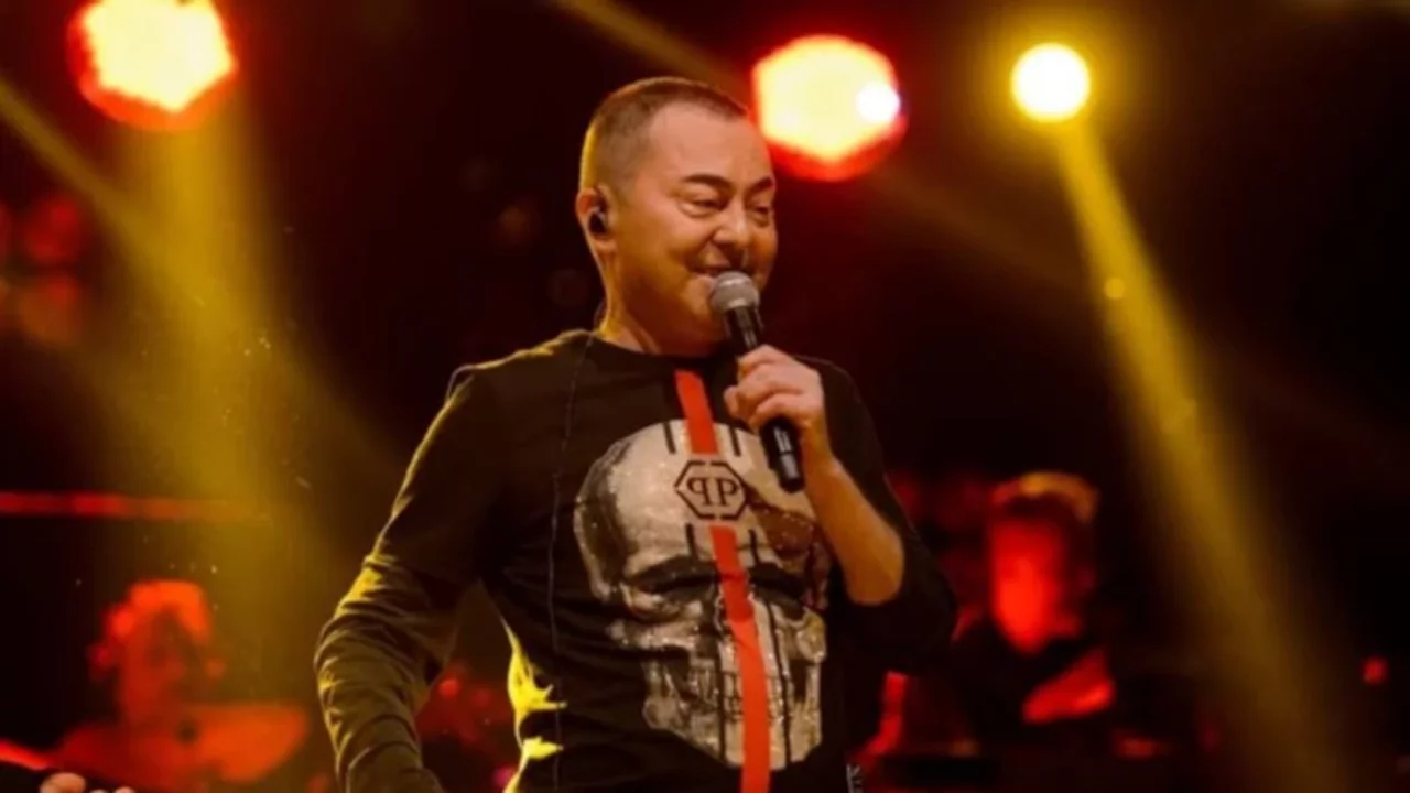 Serdar Orta&ccedil;'tan dikkat &ccedil;eken evlilik yorumu! "Deli olmak lazım" s&ouml;zleri g&uuml;ndem oldu