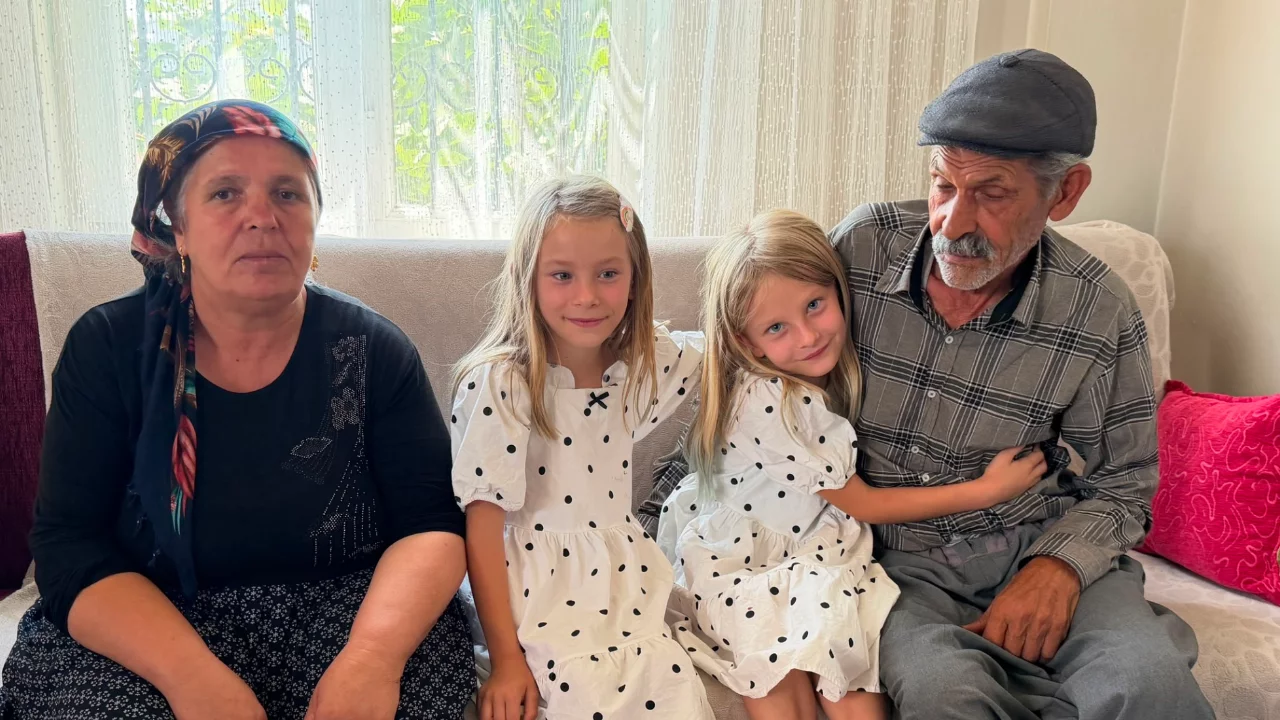 34 yıl beklediler! Tüp bebekle gelen ikiz mutluluk sosyal medyada gündem oldu