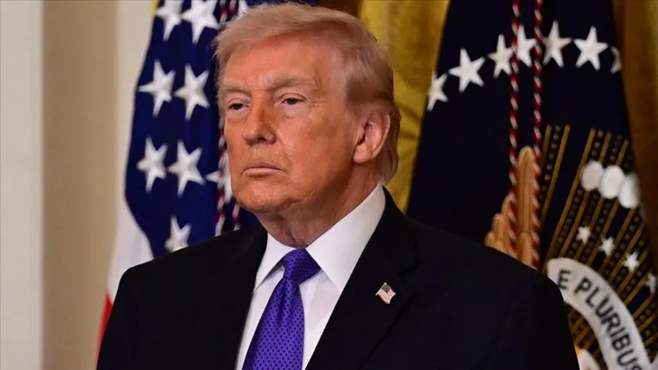 Beyaz Saray gizli belgeleri erişime a&ccedil;tı: FBI'dan Trump hakkında 'Rus ajanlığı' soruşturması!