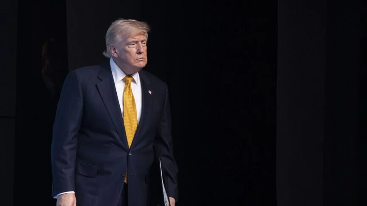 Trump'tan İran &ccedil;ıkışı! Tek c&uuml;mlesi d&uuml;nya g&uuml;ndemine oturdu