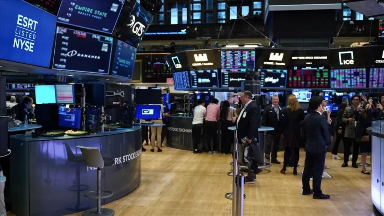 New York borsası g&uuml;n&uuml; kayıpla tamamladı! Jeopolitik gelişmeler piyasaları baskıladı