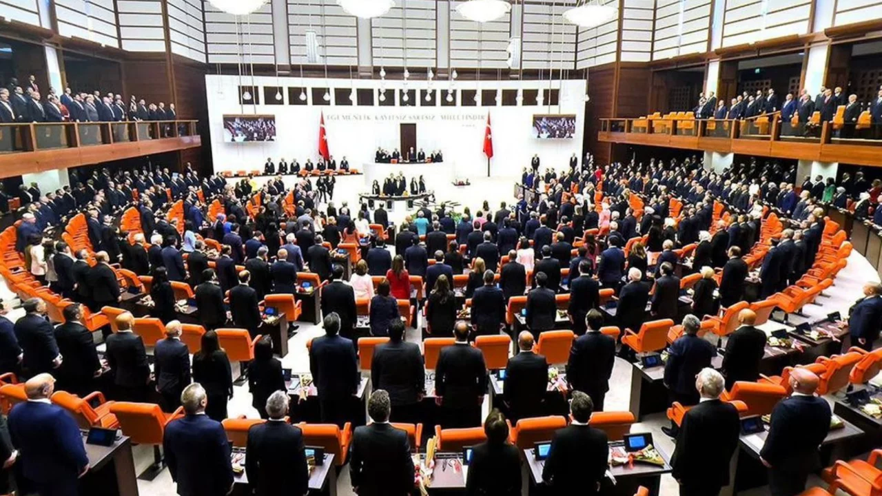T&uuml;rkiye'nin kanayan yarası tarih oluyor! Meclis'te kabul edildi
