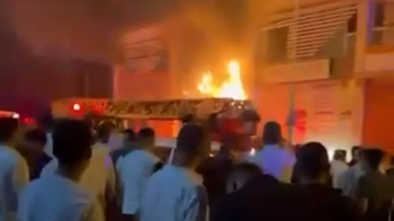 Bursa'da yangına m&uuml;dahale eden itfaiye eri g&ouml;rev başında yaralandı!