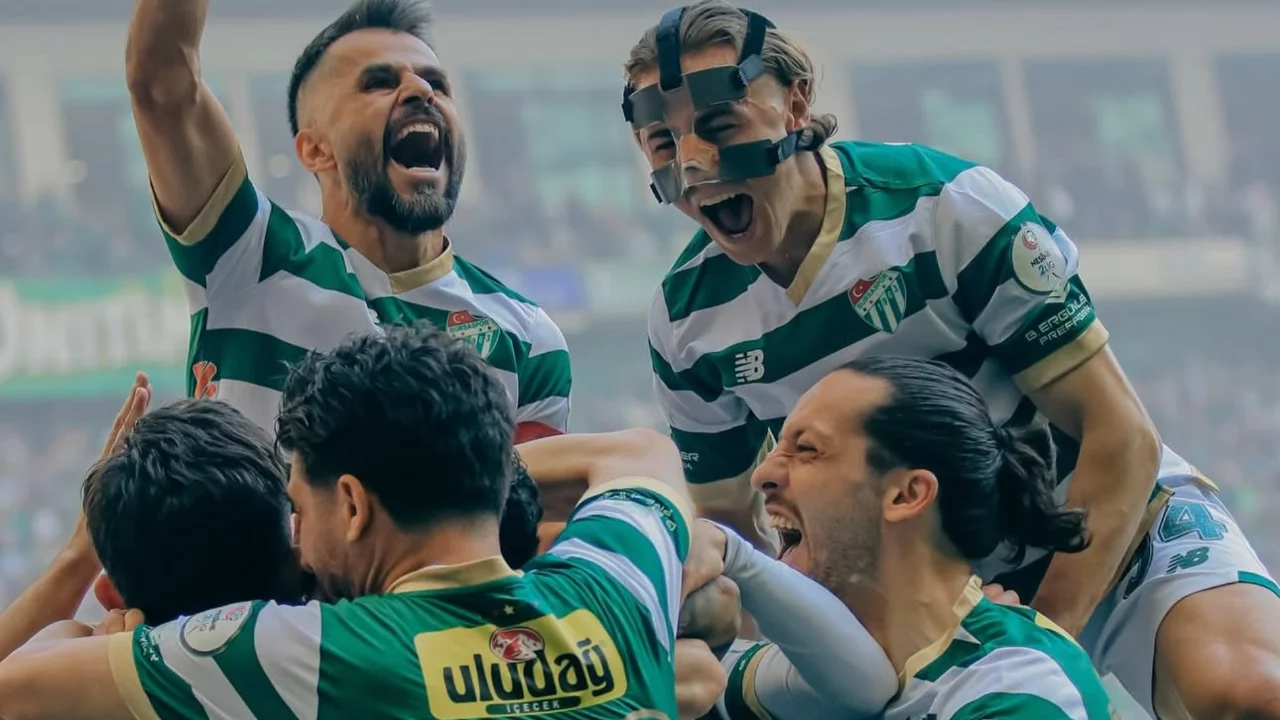 Bursaspor'da forma numaraları belli oldu! Elitim, Henrique, Iheanacho...