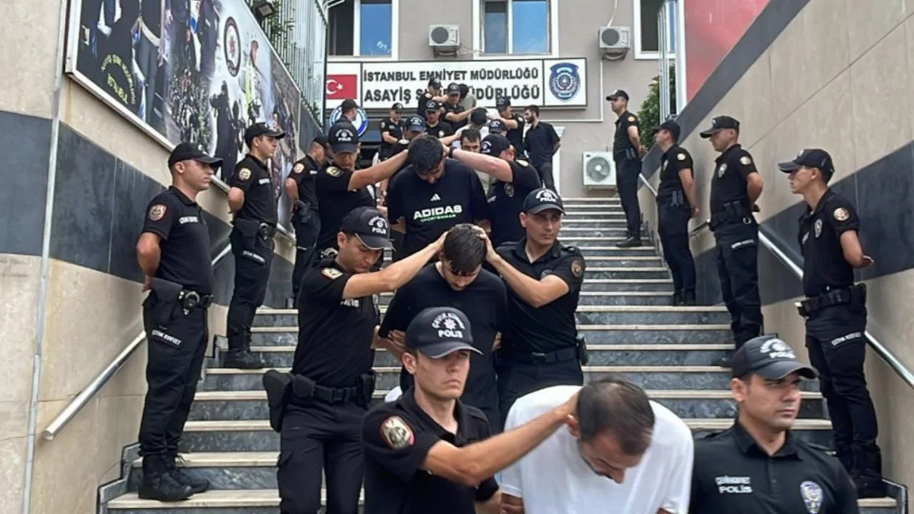 Suç örgütüne büyük darbe: 4 ilde eş zamanlı operasyon 