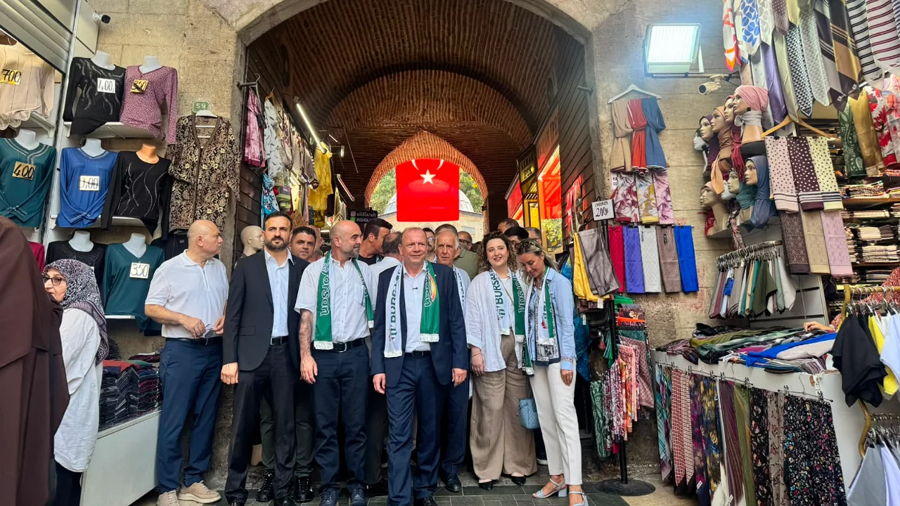 BTSO Başkan Adayı &Ouml;zer Matlı'dan Kapalı &Ccedil;arşı esnafına ziyaret!