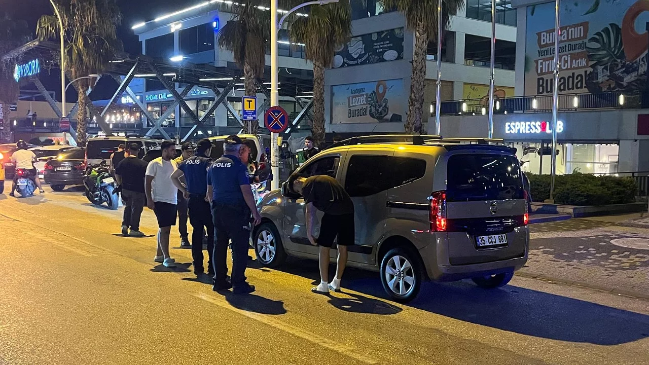 Bursa'da Cumartesi gecesi kapsamlı uygulama! Tam 21 kişi yakalandı
