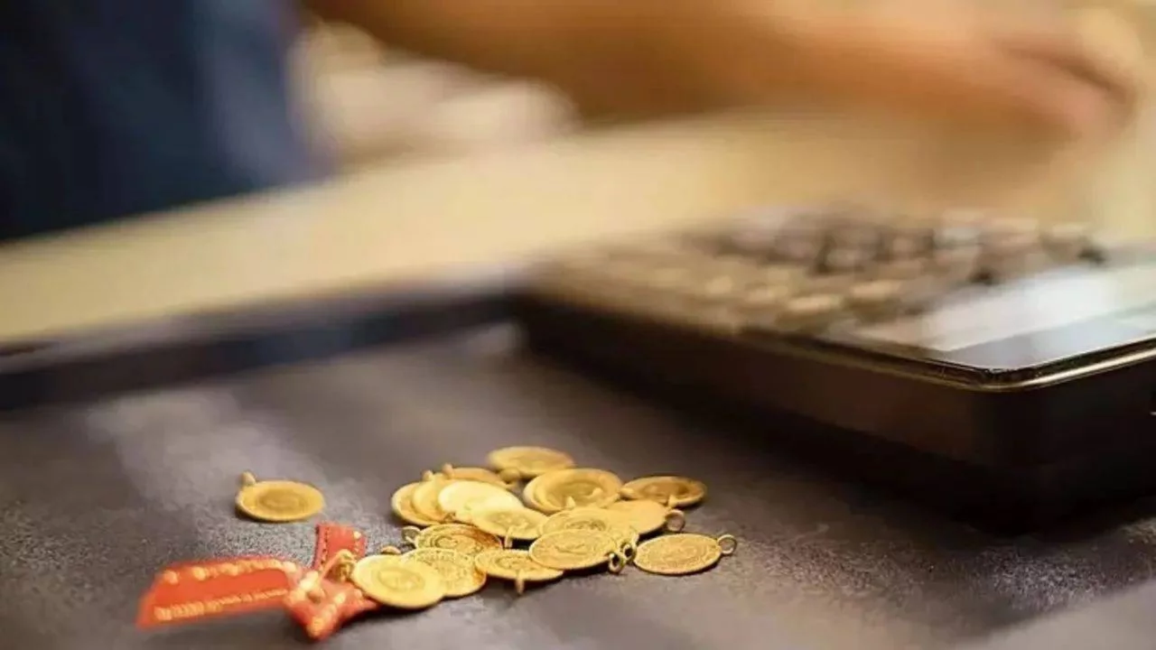 &Ccedil;eyrek, gram ve yarım altın fiyatları bug&uuml;n ne kadar? (10 Ağustos 2026 g&uuml;ncel altın satış fiyatları)