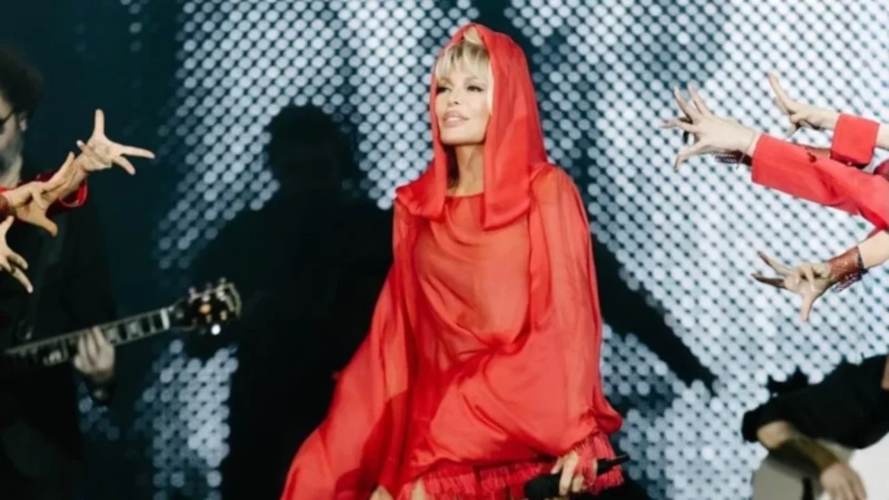 Ajda Pekkan'ın lüks saat tutkusu gündemde! Yeni saati yaklaşık 5 milyon TL