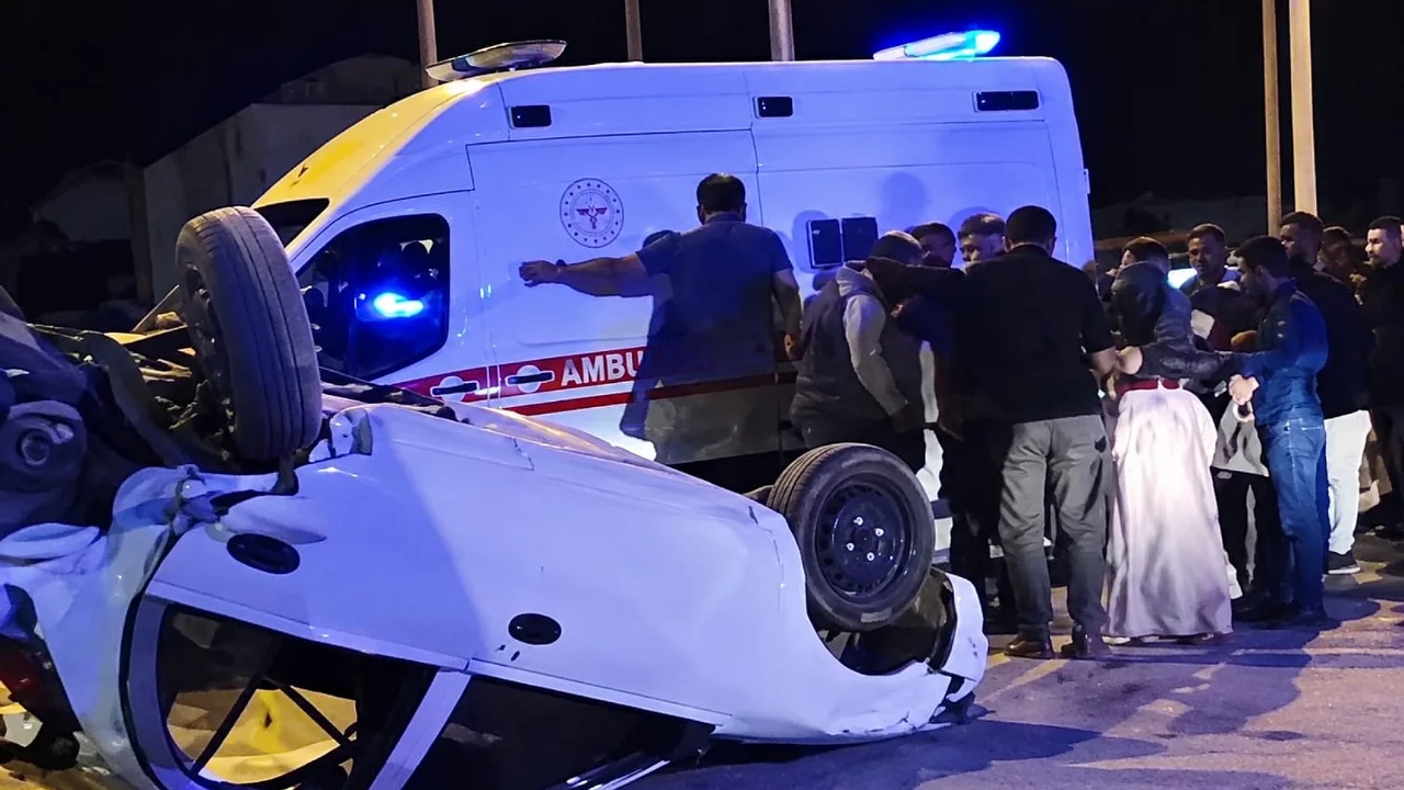 Zincirleme trafik kazasında 4 kişi yaralandı