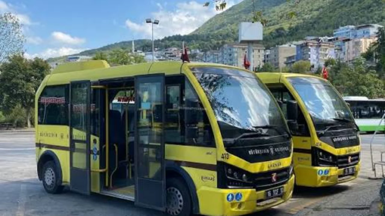 Bursa'da toplu taşıma kullanacaklar dikkat! 4 otobüs hattının güzerg&acirc;hı geçici olarak değişti