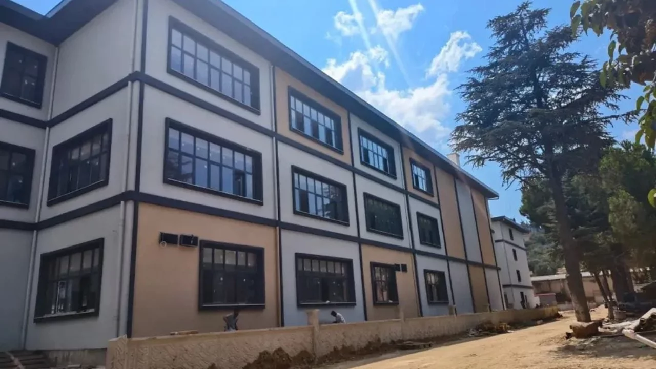 Bursa'da öğrenciler için büyük müjde! 500 kişilik yurt bitiyor