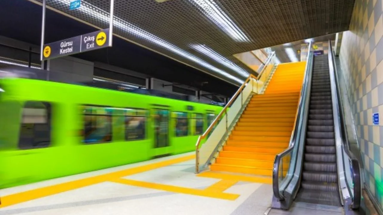 Bursa'da metro kullanacaklar için yeni kolaylık! Artık anlık takip edilebilecek