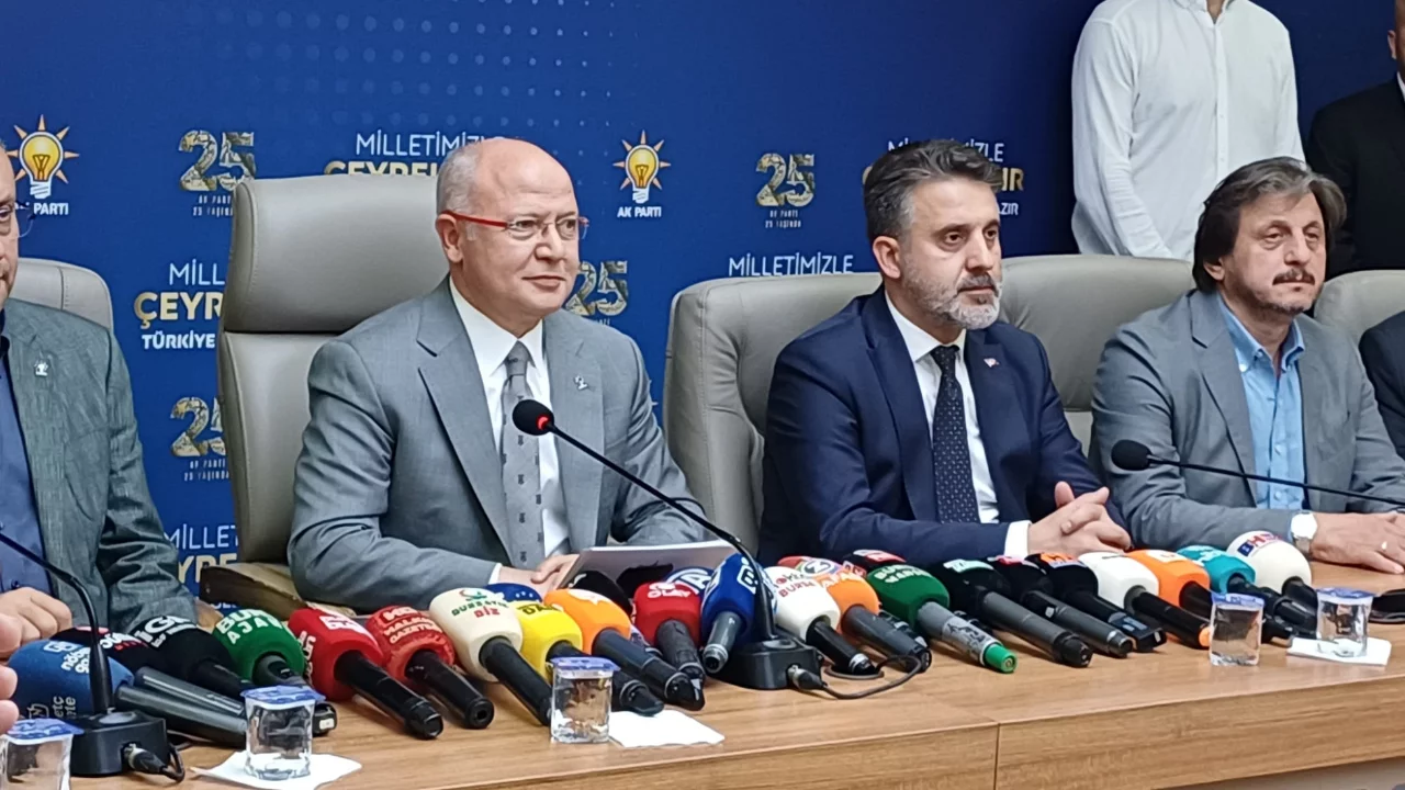 Bursa'da AK Parti'nin 25. Yıl buluşması: "Her defasında milletimize güvendik"