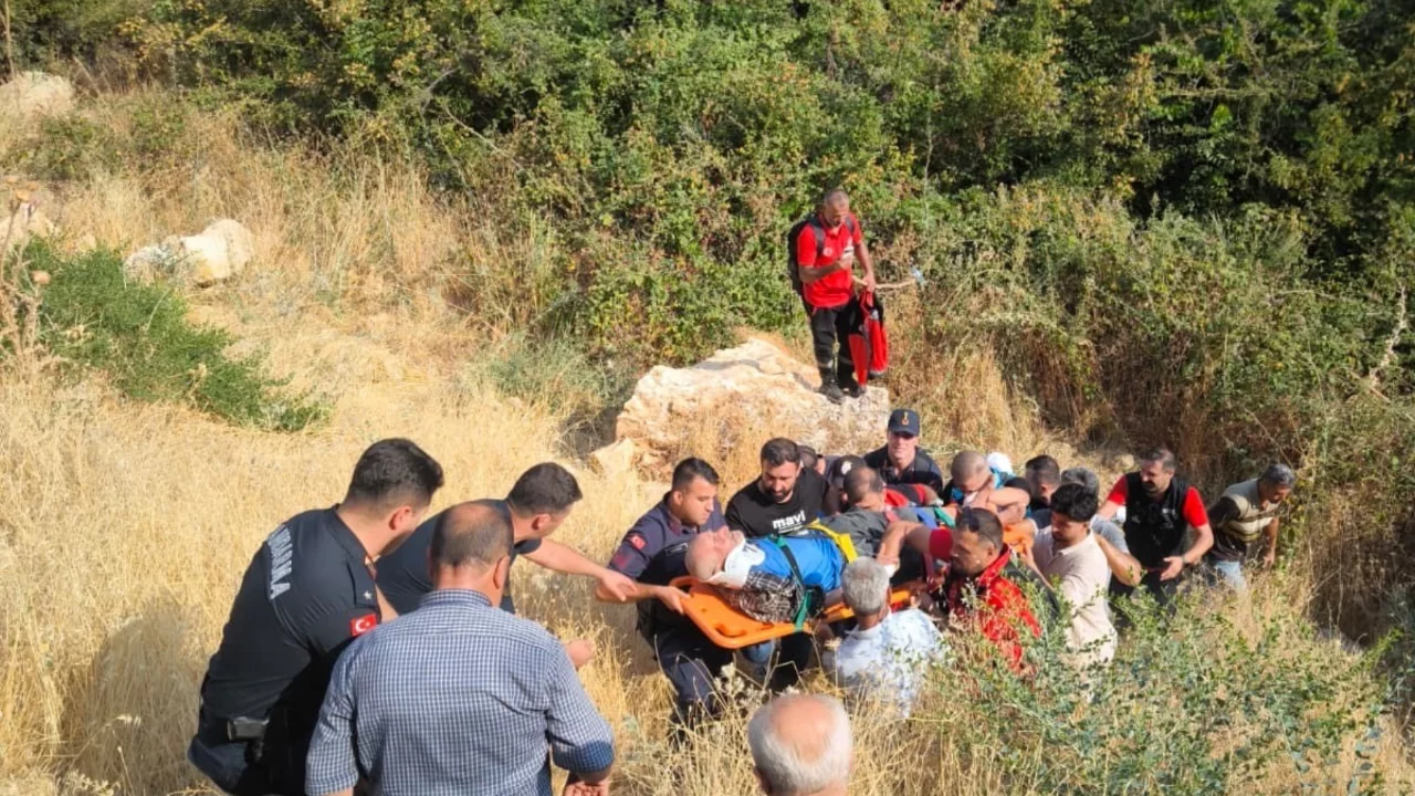 Adıyaman Besni'de kayıp 85 yaşındaki adam 13 saat sonra baygın bulundu
