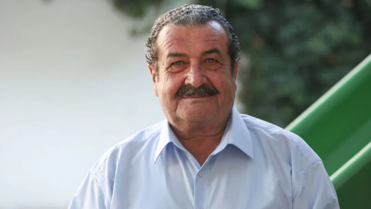 Tarık Papu&ccedil;&ccedil;uoğlu'ndan sevindiren haber! Doktoru ameliyat sonrası son durumunu a&ccedil;ıkladı