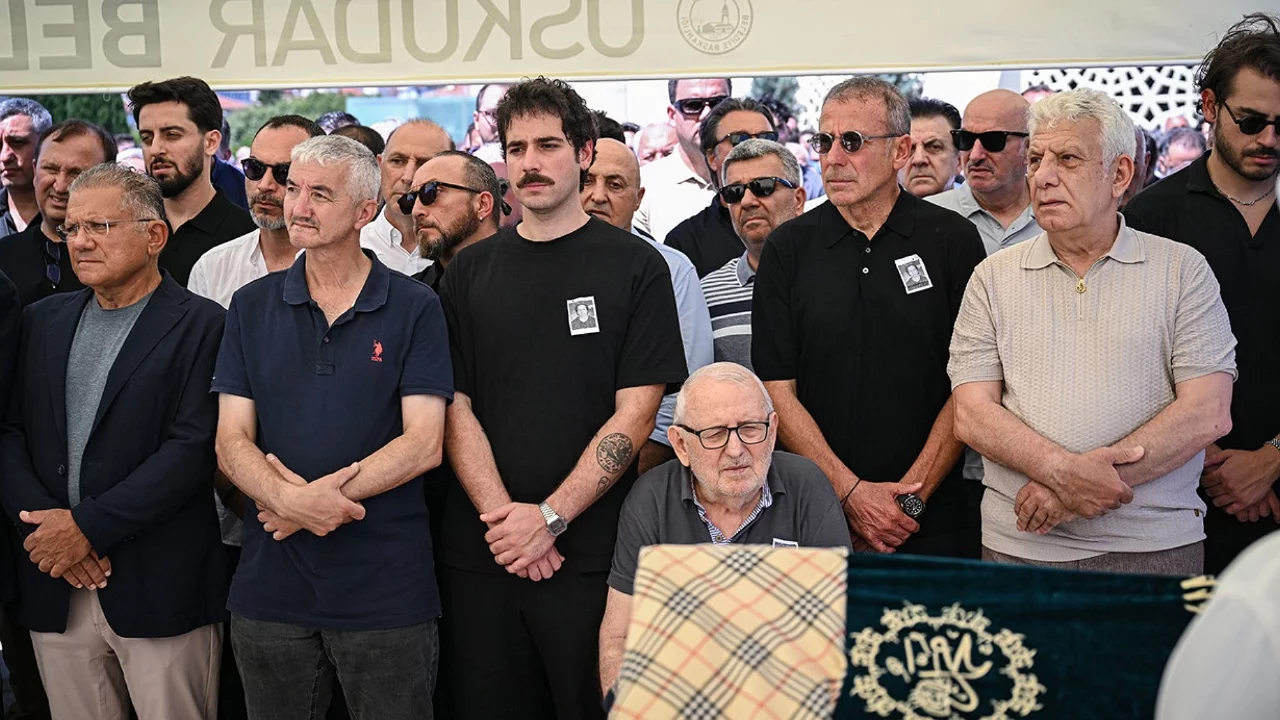 Abdullah Avcı'nı annesi son yolculuğuna uğurlandı