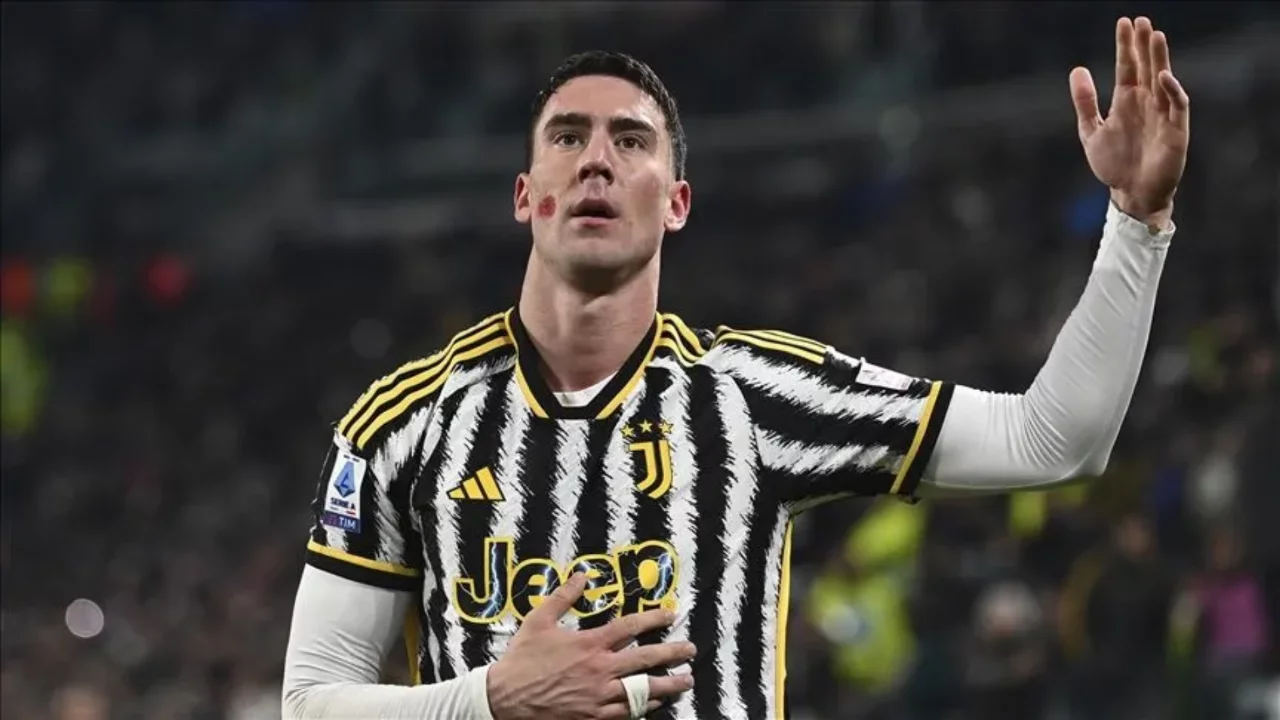 Beşiktaş'tan Vlahovi&ccedil; i&ccedil;in KAP a&ccedil;ıklaması!