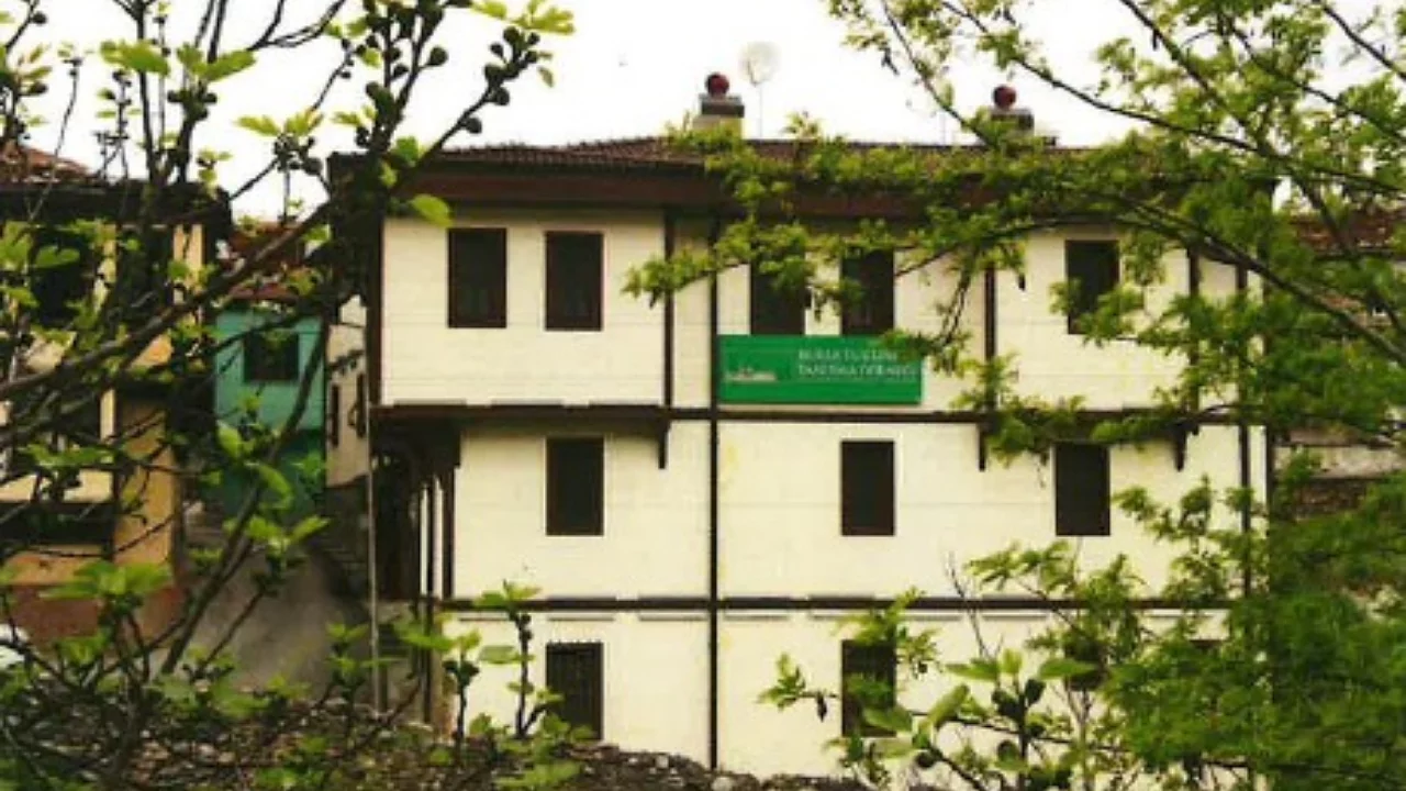 Bursa'da tarihi b&ouml;lgede imar planı değişti! Konut alanı otel oldu