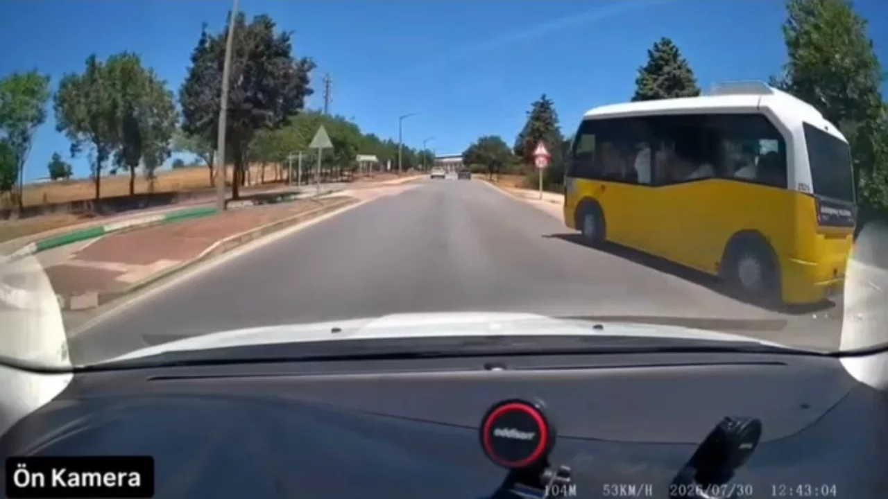 Bursa'da kazaya ramak kala! Hem kurallara uymadı, hem tehditler savurdu...