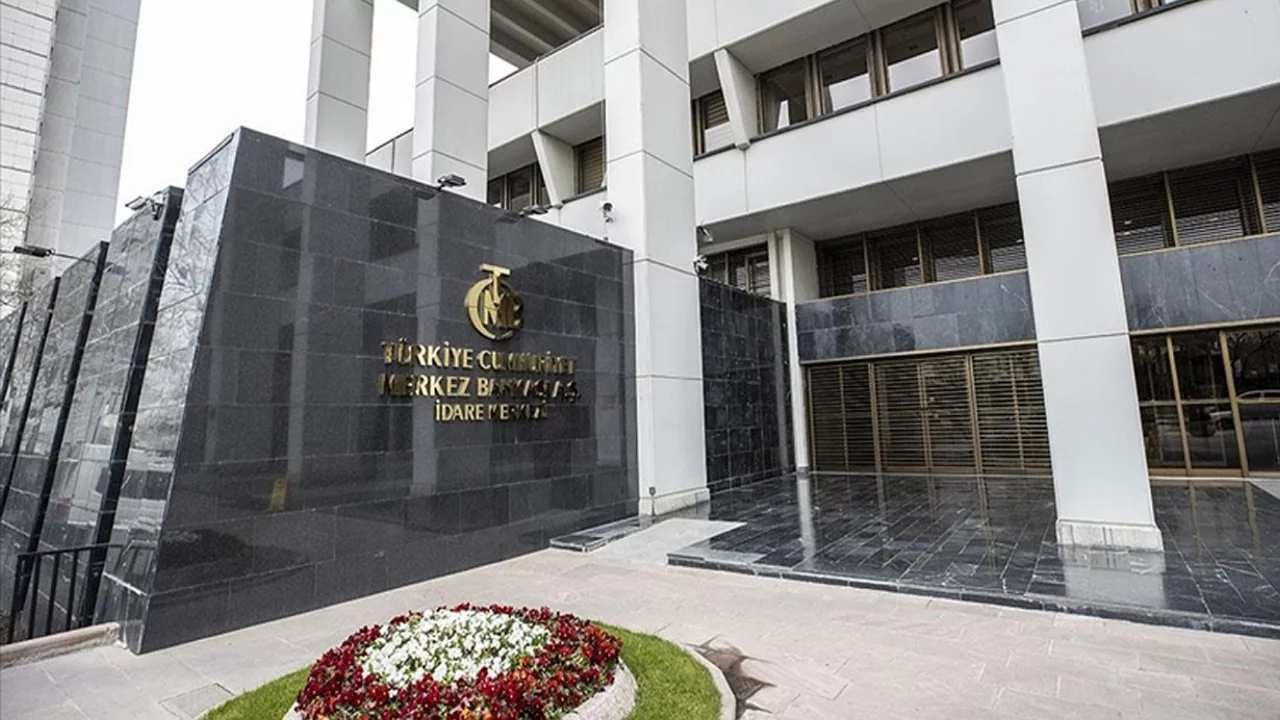 Merkez Bankası rezervleri 13.9 milyar dolar arttı