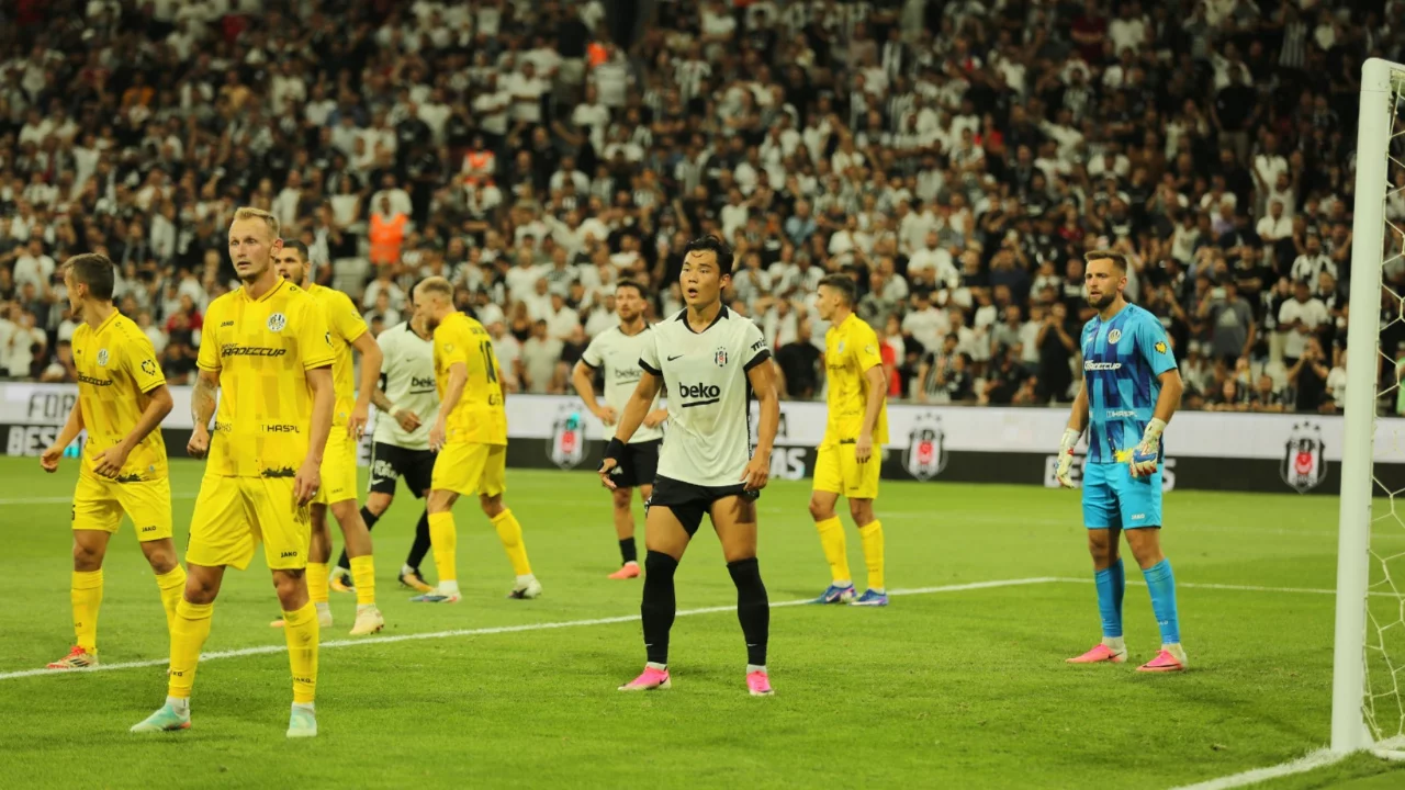 Temsilcimiz Beşiktaş, Avrupa'da yoluna devam ediyor...