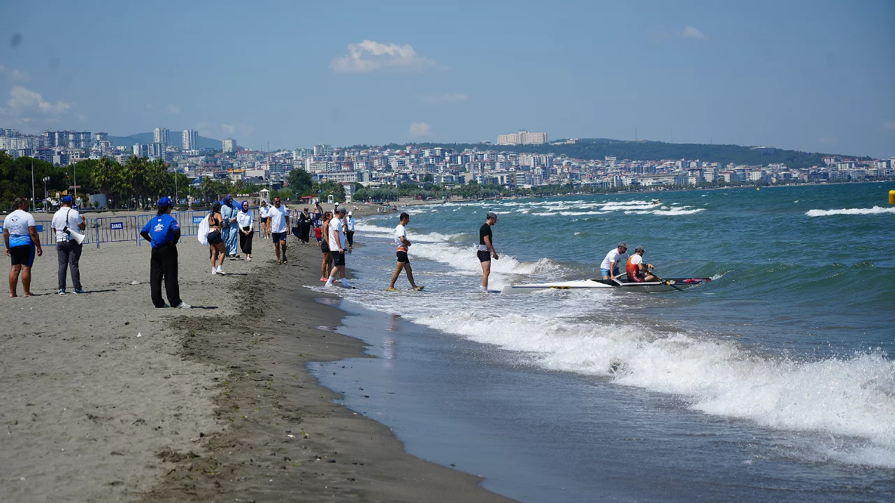 Kentte denize girmek 3 g&uuml;n yasaklandı