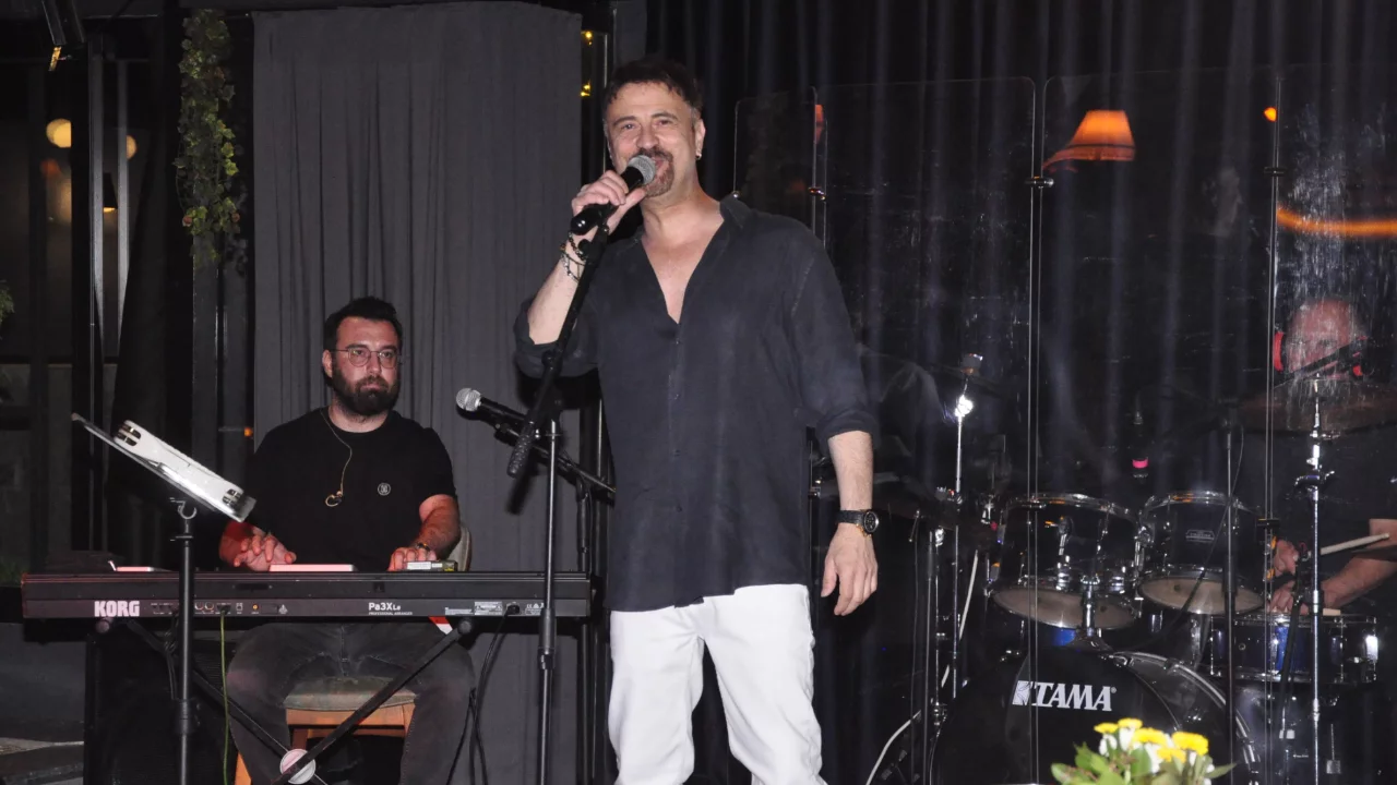 Bademli Laluka Restaurant'ta Taner Yazıcı'dan unutulmaz hafta sonu performansı