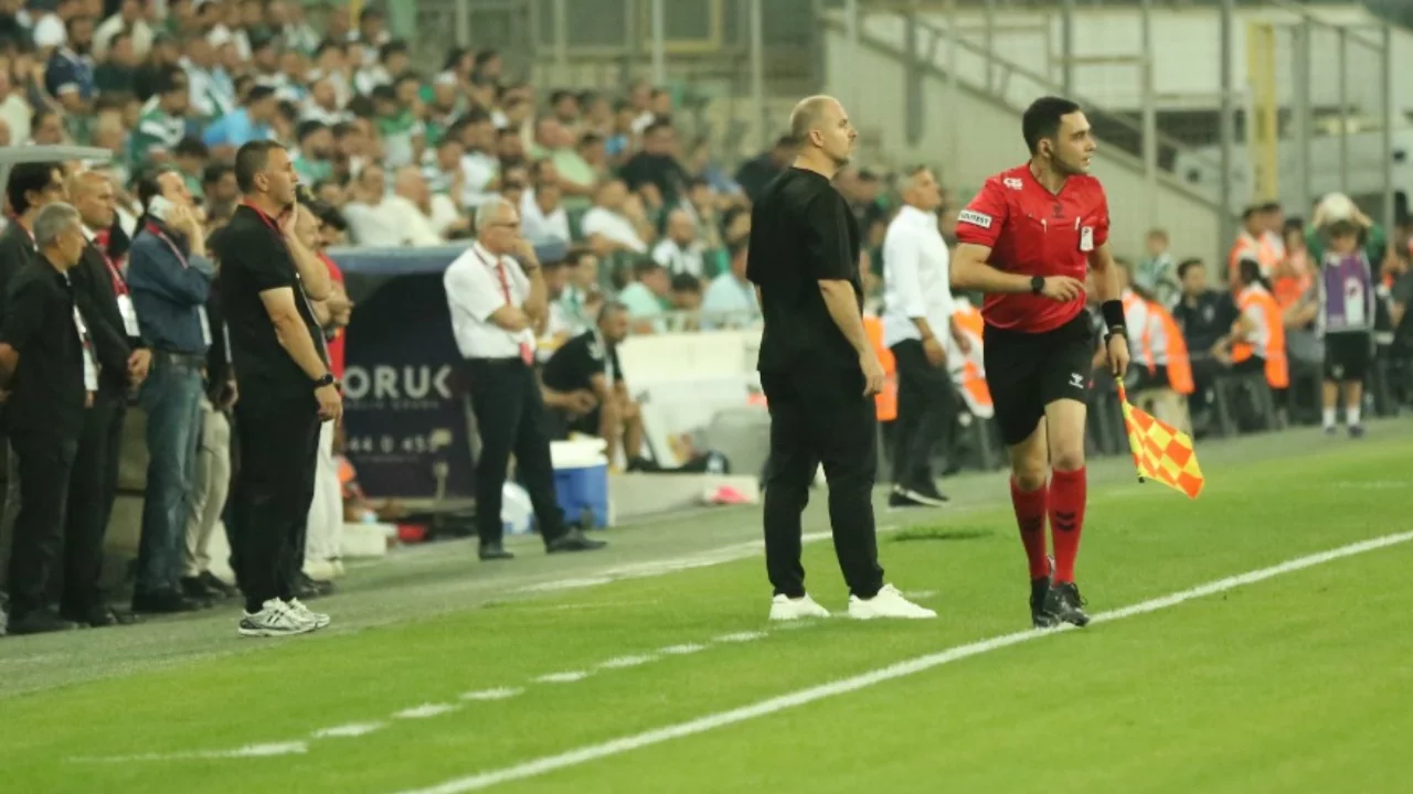 Bursaspor kazandı, Mustafa Er mesajı verdi! "&Ouml;z eleştirilerimizi yapacağız"